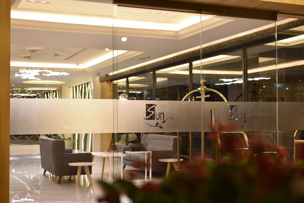 Sun Hotel Гаосюн Экстерьер фото